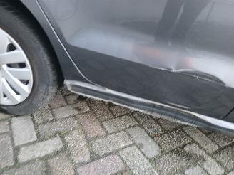 Volkswagen Polo Polo V (6R) Hatchback 1.2 TSI (CBZC(Euro 5)) [66kW]  (05-2011/05-2014)= picture 22