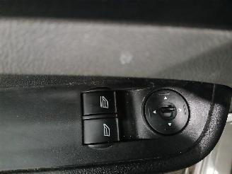 Ford Focus Focus 2 Wagon Combi 1.8 16V (QQDB) [92kW]  (03-2006/09-2012) picture 13