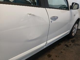 Dacia Sandero Sandero I (BS) Hatchback 1.2 16V (D4F-732(D4F-F7)) [55kW]  (11-2008/12=
-2012) picture 22