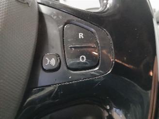 Renault Captur Captur (2R) SUV 0.9 Energy TCE 12V (H4B-400(H4B-A4)) [66kW]  (06-2013/=
=2E..) picture 16