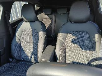 Renault Captur Captur II (RJB) SUV 1.6 E-Tech 145 (H4M-632(H4M-C6)) [105kW]  (01-2022=
/...) picture 13