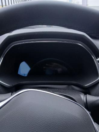 Renault Captur Captur II (RJB) SUV 1.6 E-Tech 145 (H4M-632(H4M-C6)) [105kW]  (01-2022=
/...) picture 3