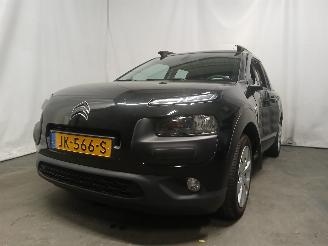 Damaged car Citroën C4 C4 Cactus (0B/0P) Hatchback 5-drs 1.2 PureTech 82 12V (EB2F(HMZ)) [60k=
W]  (09-2014/...) 2016/4