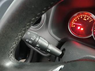 Dacia Logan Logan MCV II/Sandero Wagon (7S) Combi 0.9 TCE 12V (H4B-408(H4B-B4)) [6=
6kW]  (02-2013/...) picture 14