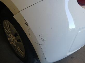 Volkswagen Up! Up! (121) Hatchback 1.0 12V 60 (CHYA) [44kW]  (08-2011/08-2020) picture 15