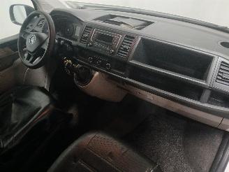 Volkswagen Transporter Transporter T6 Van 2.0 TDI DRF (CXGB) [75kW]  (04-2015/12-2019) picture 8