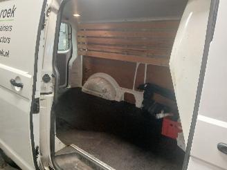 Volkswagen Transporter Transporter T6 Van 2.0 TDI DRF (CXGB) [75kW]  (04-2015/12-2019) picture 10