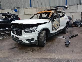 Auto da rottamare Volvo XC40 XC40 (XZ) SUV 1.5 T5 Plug-in Hybrid 16V (B3154T5) [193kW]  (06-2019/..=
=2E) 2022/1