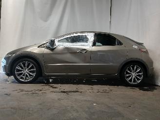 Honda Civic Civic (FK/FN) Hatchback 1.4i Type S 16V (L13Z1) [73kW]  (10-2008/01-20=
12) picture 4