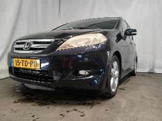 Damaged car Honda Fr-v FR-V (BE) MPV 2.0 16V (K20A9) [110kW]  (02-2005/12-2006) 2006/7