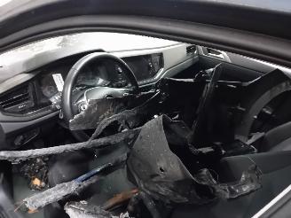 Volkswagen Polo Polo VI (AW1) Hatchback 5-drs 1.0 TSI 12V (DUSB) [70kW]  (06-2017/...)= picture 5