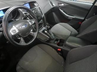 Ford Focus Focus 3 Hatchback 1.0 Ti-VCT EcoBoost 12V 100 (M2DA(Euro 5)) [74kW]  (=
02-2012/05-2018) picture 12