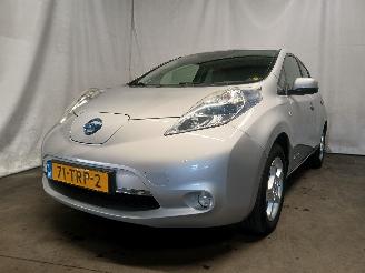 Nissan Leaf Leaf (ZE0) Hatchback Leaf (EM61) [80kW]  (11-2010/12-2017) picture 1