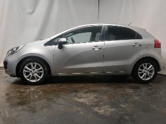 Kia Rio Rio III (UB) Hatchback 1.2 CVVT 16V (G4LA5) [63kW]  (09-2011/12-2017) picture 4