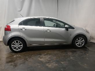 Kia Rio Rio III (UB) Hatchback 1.2 CVVT 16V (G4LA5) [63kW]  (09-2011/12-2017) picture 7