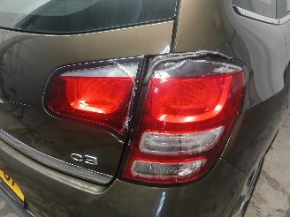 Citroën C3 C3 (SC) Hatchback 5-drs 1.2 VTi 82 12V (EB2F(HMZ)) [60kW]  (06-2012/09=
-2016) picture 19