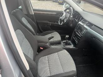 Skoda Superb Superb (3TAA) Hatchback 1.8 TSI 16V (BZB) [118kW]  (03-2008/05-2015) picture 8