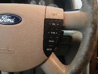 Ford USA  Freestyle 4wd picture 15