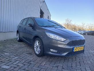 Ford Focus Focus 3 Wagon Combi 1.0 Ti-VCT EcoBoost 12V 125 (M1DD) [92kW]  (02-201=
2/05-2018) picture 6