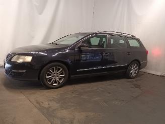 Volkswagen Passat Passat Variant (3C5) Combi 1.6 FSI 16V (BLF(Euro 4)) [85kW]  (08-2005/=
06-2008) picture 4