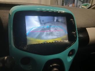 Citroën C1 C1 Hatchback 1.2 PureTech 82 12V (EB2D(HMT)) [60kW]  (04-2014/04-2018)= picture 20