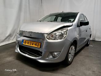 Schadeauto Mitsubishi Space-star Space Star (A0) Hatchback 1.0 12V (3A90(Euro 5)) [52kW]  (05-2012/...)= 2013/7