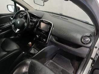 Renault Clio Clio IV Estate/Grandtour (7R) Combi 5-drs 1.5 Energy dCi 90 FAP (K9K-6=
08(K9K-B6)) [66kW]  (11-2012/08-2021) picture 8