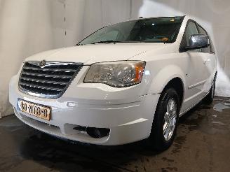 Damaged car Chrysler Voyager Voyager/Grand Voyager (RT) MPV 3.8 V6 Grand Voyager (EGH) [142kW]  (10=
-2007/...) 2008/7