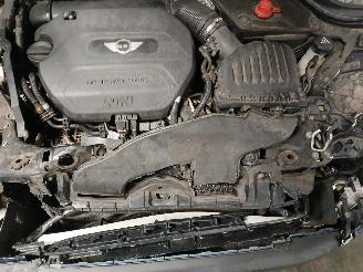 Mini Mini Mini (F56) Hatchback 3-drs 1.5 12V One D (B37C15A) [70kW]  (03-2014/..=
=2E) picture 29