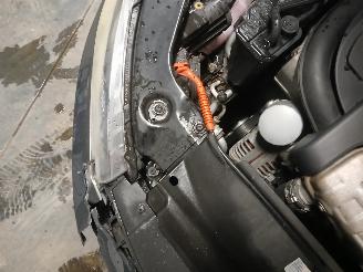 Volkswagen Scirocco Scirocco (137/13AD) Hatchback 3-drs 1.4 TSI 160 16V (CAVD) [118kW]  (0=
5-2008/11-2017) picture 25