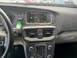 Volvo V-40 V40 (MV) Hatchback 5-drs 1.6 D2 (D4162T) [84kW]  (03-2012/12-2016) picture 14