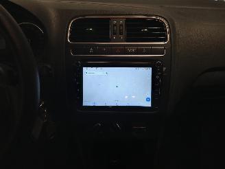 Volkswagen Polo Polo V (6R) Hatchback 1.2 TSI (CBZC(Euro 5)) [66kW]  (05-2011/05-2014)= picture 17