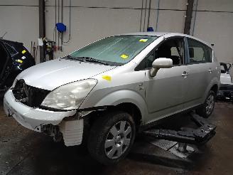 Uttjänta bilar auto Toyota Corolla Corolla Verso (R10/11) MPV 1.8 16V VVT-i (1ZZFE) [95kW]  (04-2004/03-2=
009) 2005/1