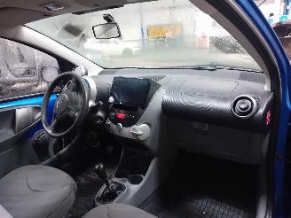 Citroën C1 C1 Hatchback 1.0 12V (1KR-FE(CFB)) [50kW]  (06-2005/09-2014) picture 5