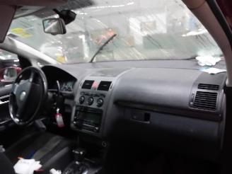 Volkswagen Touran Touran (1T1/T2) MPV 1.4 16V TSI 140 (BMY) [103kW]  (02-2006/05-2010) picture 5