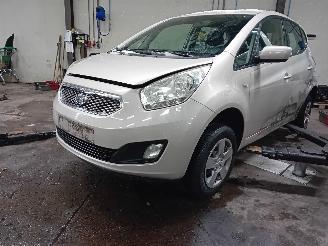 Autoverwertung Kia Venga Venga MPV 1.4 CVVT 16V (G4FA) [66kW]  (02-2010/03-2019) 2010/1