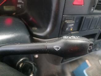 Volkswagen Transporter Transporter/Caravelle T4 Bus 2.5i (AVT) [85kW]  (08-1996/04-2003) picture 14