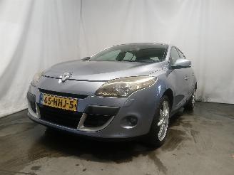 škoda osobní automobily Renault Mégane Megane III Berline (BZ) Hatchback 5-drs 1.6 16V (K4M-858(K4M-R8)) [81k=
W]  (10-2008/03-2017) 2008/11