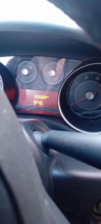 Fiat Punto Punto III (199) Hatchback 0.9 TwinAir (312.A.2000) [63kW]  (03-2012/..=
=2E) picture 2