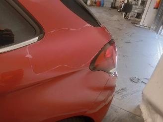 Citroën C4 C4 Berline (NC) Hatchback 5-drs 1.6 BlueHDI 100 (DV6FD(BHY)) [73kW]  (=
07-2014/05-2018) picture 27