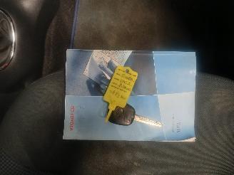 Toyota Yaris Yaris (P1) Hatchback 1.3 16V VVT-i (2SZFE) [64kW]  (04-2002/09-2005) picture 17