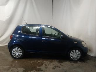 Toyota Yaris Yaris (P1) Hatchback 1.3 16V VVT-i (2SZFE) [64kW]  (04-2002/09-2005) picture 6