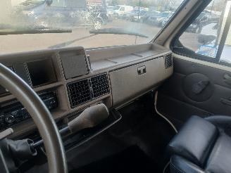 Peugeot J5 J5 (280P) Bus 2.5 D (CRD93) [54kW]  (09-1981/09-1990) picture 19