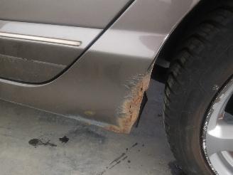 Honda Civic Civic (FA/FD) Sedan 1.3 Hybrid (LDA2) [70kW]  (01-2006/12-2010) picture 21