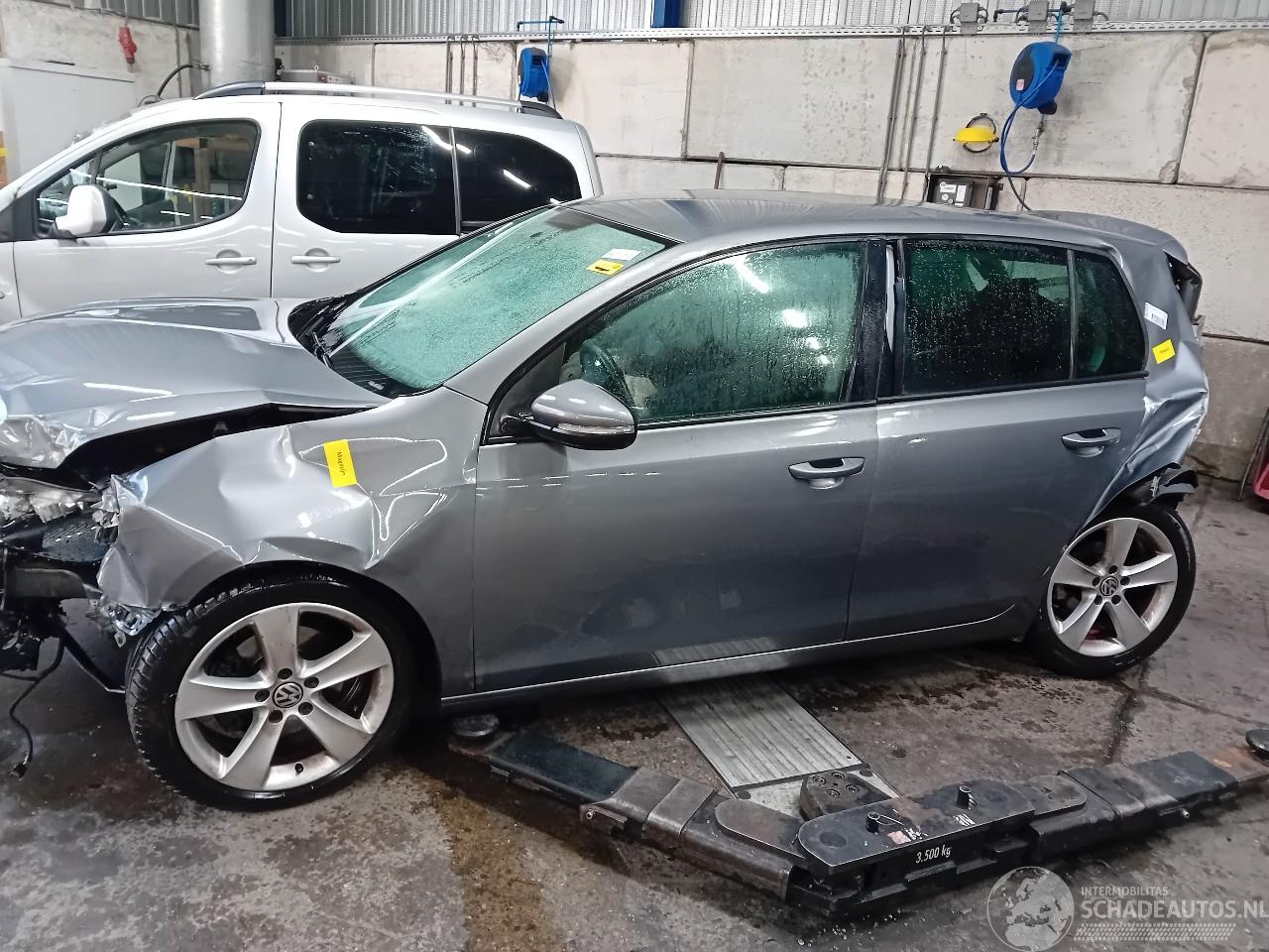 Volkswagen Golf Golf VI (5K1) Hatchback 1.4 TSI 122 16V (CAXA(Euro 5)) [90kW]  (10-200=
8/11-2012)