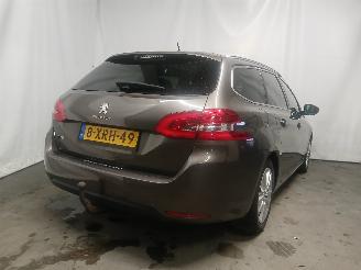 Peugeot 308 308 SW (L4/L9/LC/LJ/LR) Combi 5-drs 1.2 12V e-THP PureTech 130 (EB2DTS=
(HNY)) [96kW]  (03-2014/06-2021) picture 5