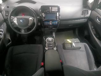 Nissan Leaf Leaf (ZE0) Hatchback Leaf (EM61) [80kW]  (11-2010/12-2017) picture 11