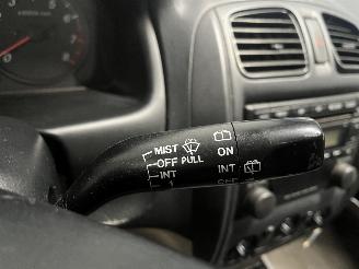 Mazda 323 323 Fastbreak (BJ14) Hatchback 1.6 16V (ZM) [72kW]  (01-2001/09-2003) picture 15