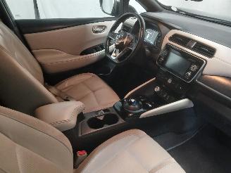 Nissan Leaf Leaf (ZE1) Hatchback 39/40kWh (EM57) [110kW]  (08-2017/...) picture 9