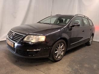 Volkswagen Passat Passat Variant (3C5) Combi 1.6 FSI 16V (BLF(Euro 4)) [85kW]  (08-2005/=
06-2008) picture 3